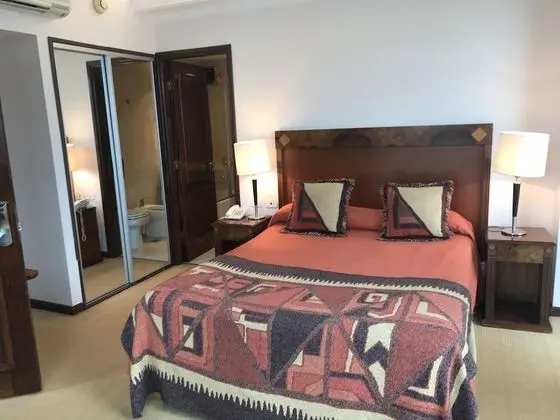 Premium Tek Büyük Yataklı Oda, Özel Banyo