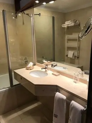 Premium Tek Büyük Yataklı Oda, Özel Banyo