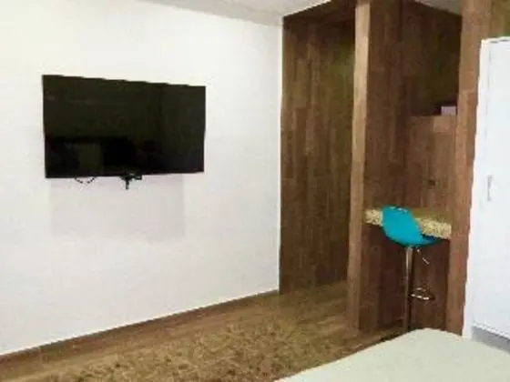 STUDIO