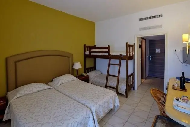 Family Room with Bunk Bed
