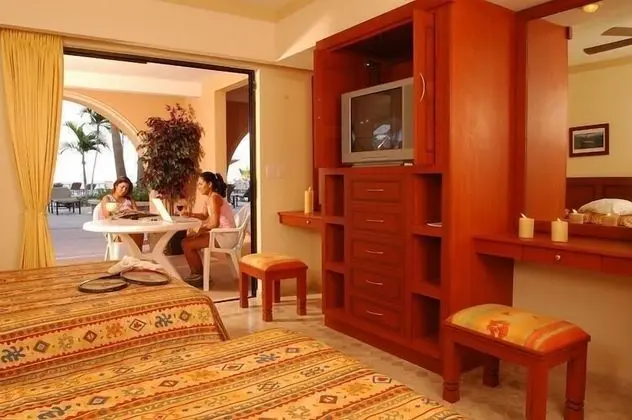 Standard Oda, Okyanus Manzaralı, Havuz Kenarı