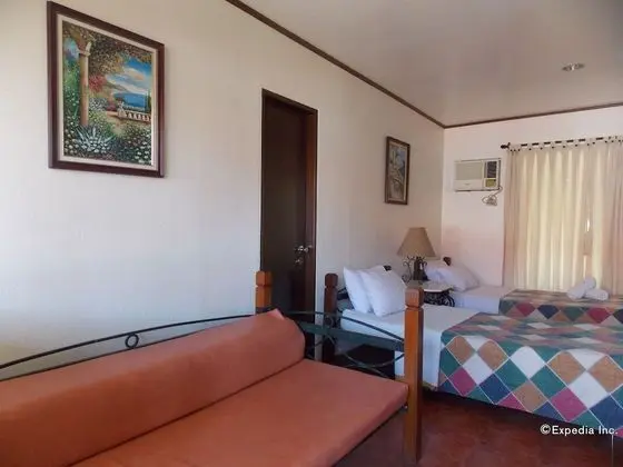 Deluxe Oda, Havuz Kenarı