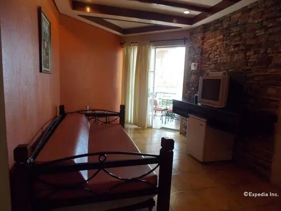 One Bedroom Suites