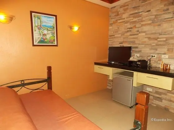 One Bedroom Suites