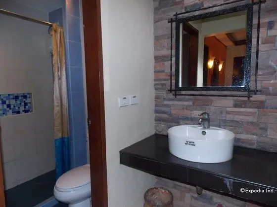 One Bedroom Suites