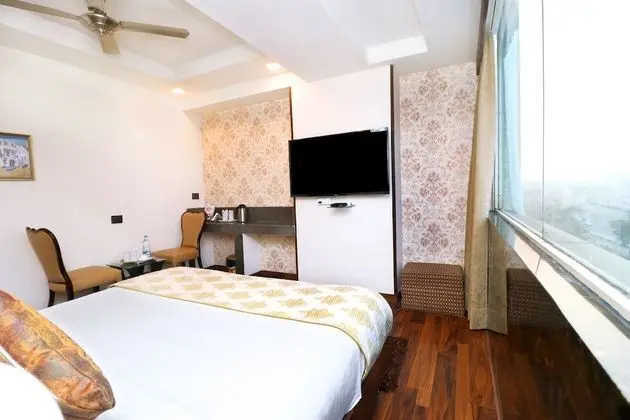 Deluxe Oda, 1 Çift Kişilik Yatak