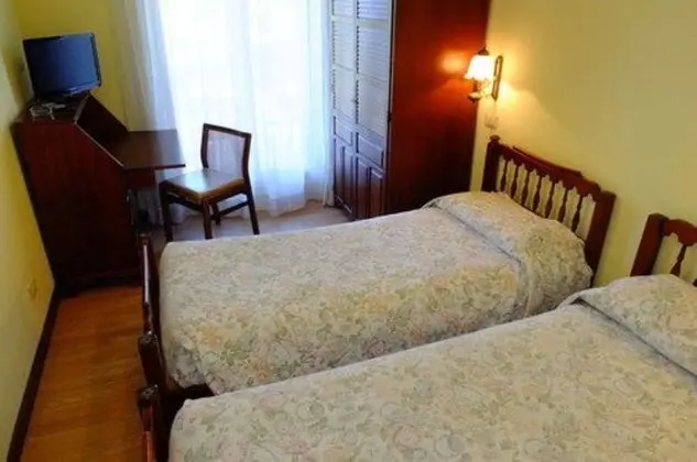 Dört Kişilik Oda