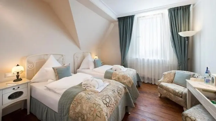 Superior Oda, 1 Çift Kişilik Yatak (Converts to 2 Twin Beds)