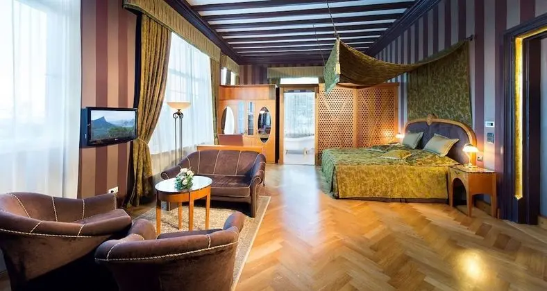 Superior Süit, Birden Çok Yatak, Teras (Living Room)