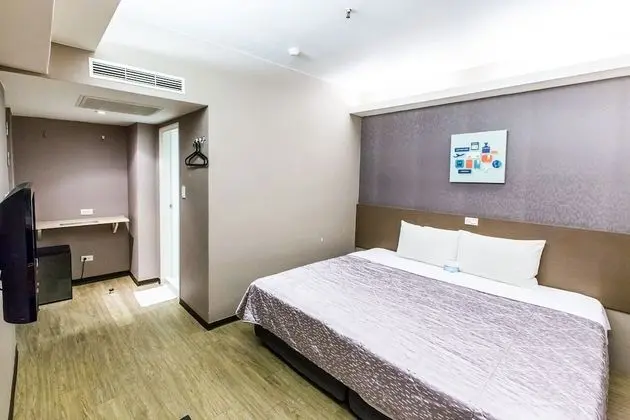 Standard Tek Büyük Yataklı Oda