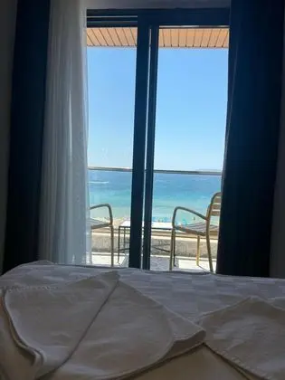 Ranzalı Aile Odası, Deniz Manzaralı