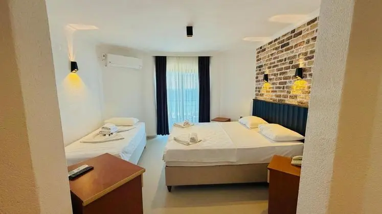 Ranzalı Aile Odası, Deniz Manzaralı