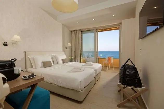 Deluxe Room Sea View with Jacuzzi