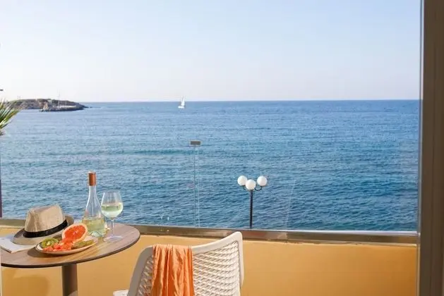Deluxe Room Sea View with Jacuzzi