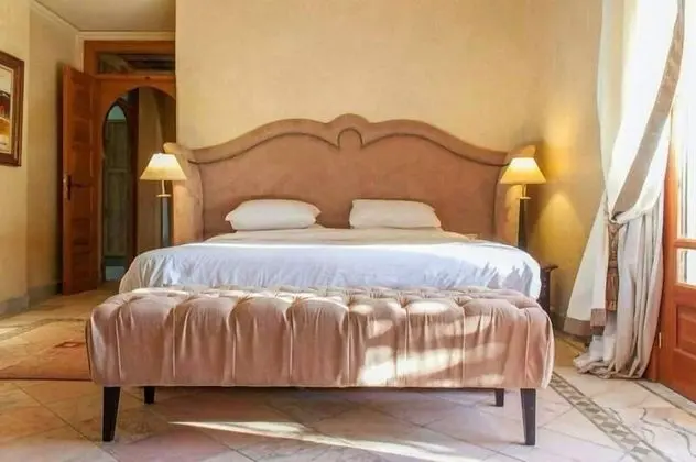 Grand Villa, Sigara İçilmez