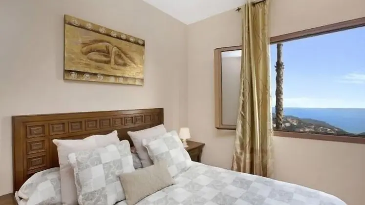 Villa, 5 Yatak Odası, Kişiye Özel Havuzlu, Deniz Manzaralı