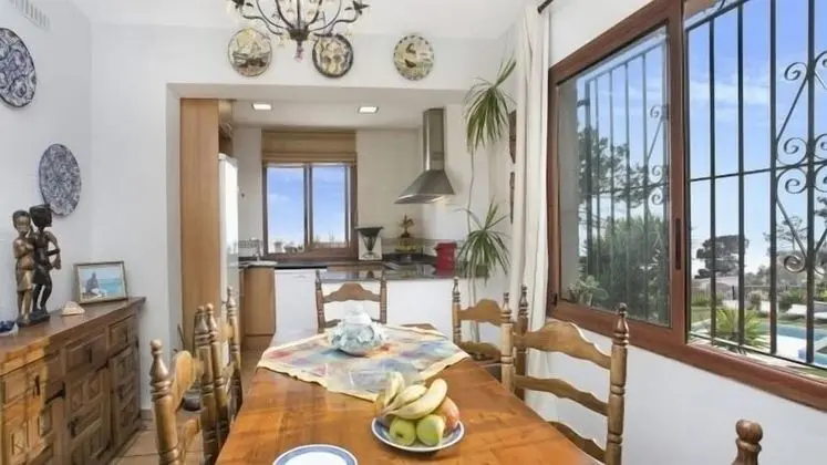 Villa, 5 Yatak Odası, Kişiye Özel Havuzlu, Deniz Manzaralı