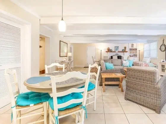 Ev, Birden Çok Yatak, Mutfak, Bahçe Manzaralı