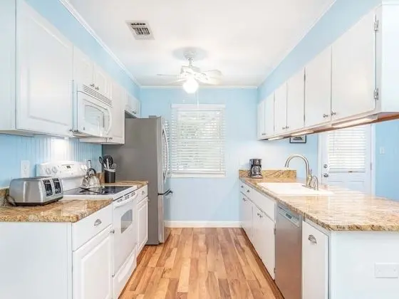 Ev, Birden Çok Yatak, Mutfak, Bahçe Manzaralı