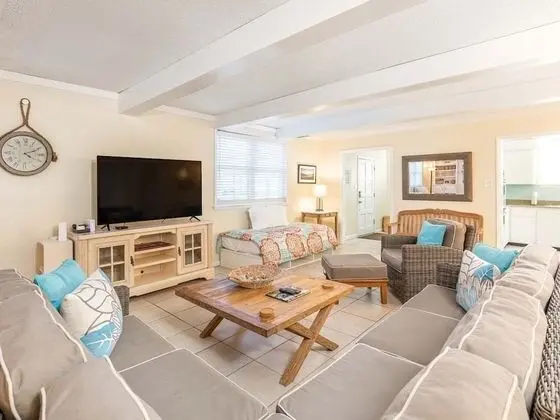 Ev, Birden Çok Yatak, Mutfak, Bahçe Manzaralı