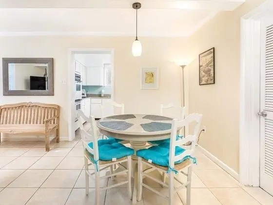 Ev, Birden Çok Yatak, Mutfak, Bahçe Manzaralı