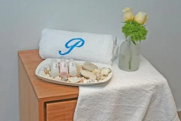 Basic Tek Büyük Yataklı Oda