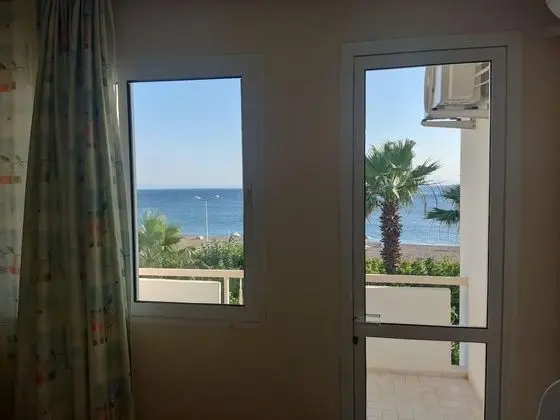 Standart Üç Kişilik Oda, Deniz Manzaralı, Balkonlu