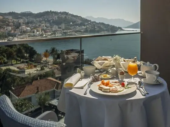 1 Çift ​​kişilik Yatak Side Sea View