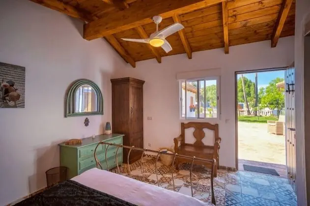 The Stables Superior Double Room 9