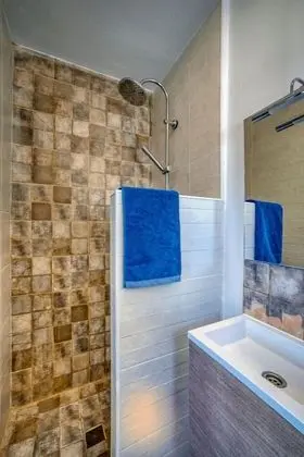Superior Poolside Room 2