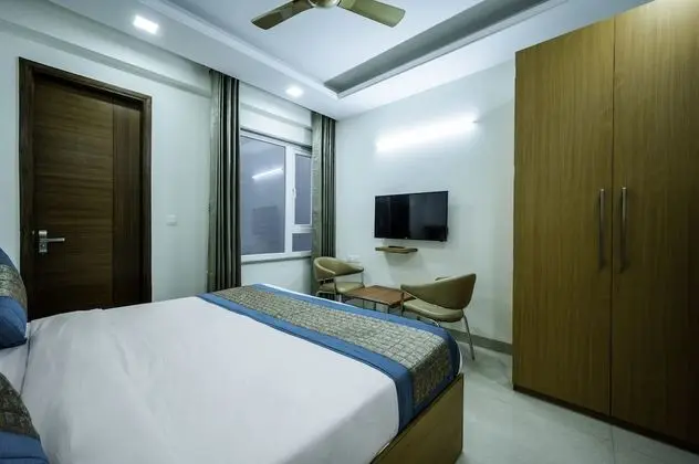 Deluxe Tek Büyük Yataklı Oda