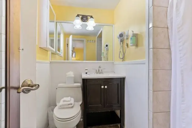Standard Oda, 1 En Büyük (King) Boy Yatak, Sigara İçilmez, Özel Banyo