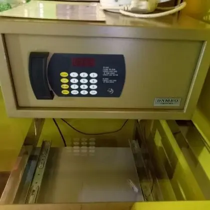 Tek Büyük Yataklı Oda