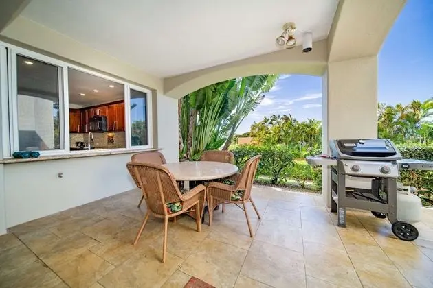 Oda, 1 Yatak Odası, Mutfak, Bahçeli (Private Lanai, W/D, A/C, Ground Floor)