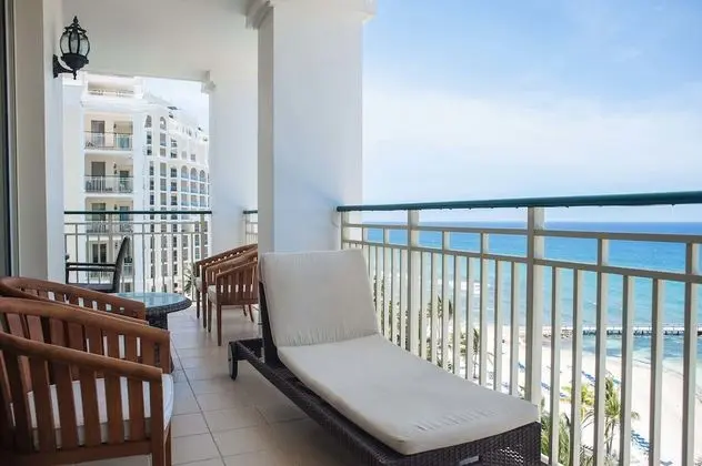 Luxury Apart Daire, 2 Yatak Odası, Plaj Manzaralı, Denize Sıfır