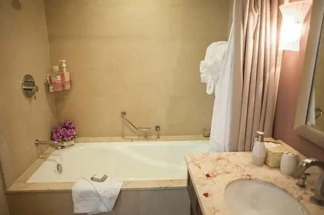Luxury Apart Daire, 2 Yatak Odası, Plaj Manzaralı, Denize Sıfır
