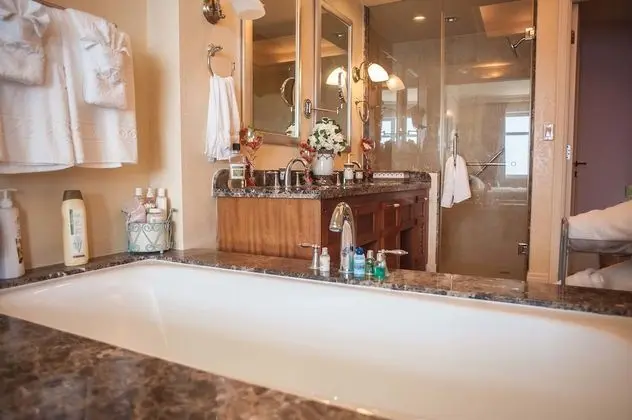 Luxury Apart Daire, 2 Yatak Odası, Plaj Manzaralı, Denize Sıfır