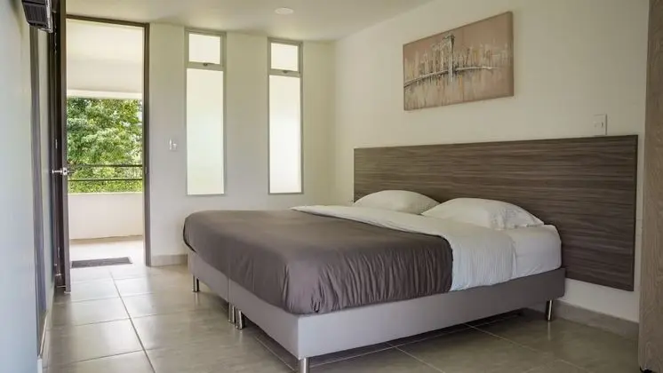 Standard Oda, 1 En Büyük (King) Boy Yatak