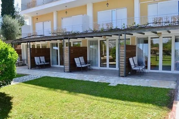 Comfort Tek Büyük Yataklı Oda, Havuz Kullanımı, Havuz Manzaralı