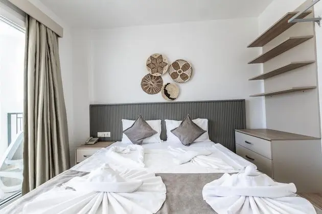 https://images.etstur.com/files/images/hotelImages/TR/53541/l/Paloma-Family-Club-Bitez-Genel-395062.jpg