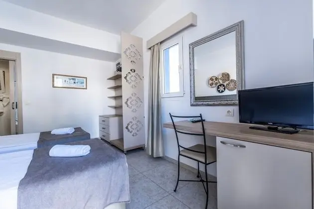https://images.etstur.com/files/images/hotelImages/TR/53541/l/Paloma-Family-Club-Bitez-Genel-395077.jpg