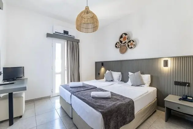 https://images.etstur.com/files/images/hotelImages/TR/53541/l/Paloma-Family-Club-Bitez-Genel-395090.jpg