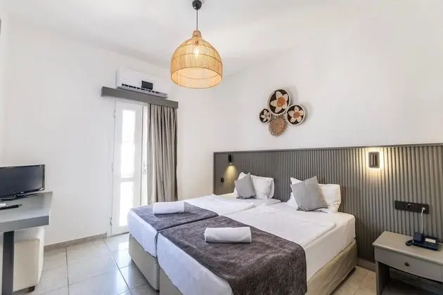 https://images.etstur.com/files/images/hotelImages/TR/53541/l/Paloma-Family-Club-Bitez-Genel-395092.jpg
