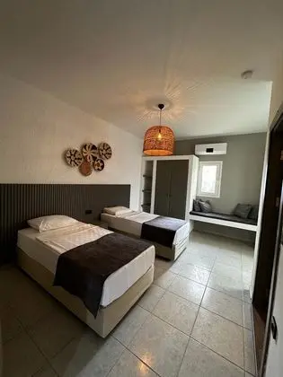 https://images.etstur.com/files/images/hotelImages/TR/53541/l/Paloma-Family-Club-Bitez-Oda-363358.jpg