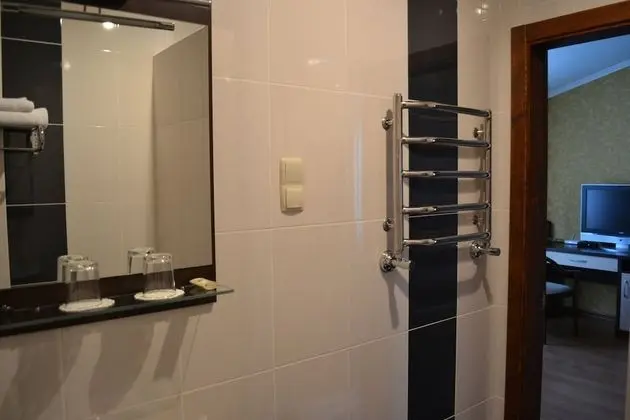 Comfort Tek Büyük veya İki Ayrı Yataklı Oda