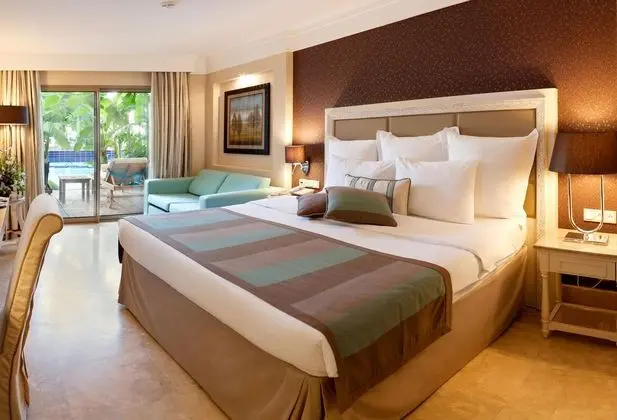 https://images.etstur.com/files/images/hotelImages/TR/51271/l/Paloma-Pasha-Genel-383319.jpg