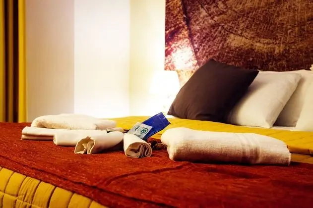 Tek Büyük Yataklı Oda, Balkon