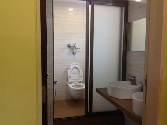 Classic Üç Kişilik Oda