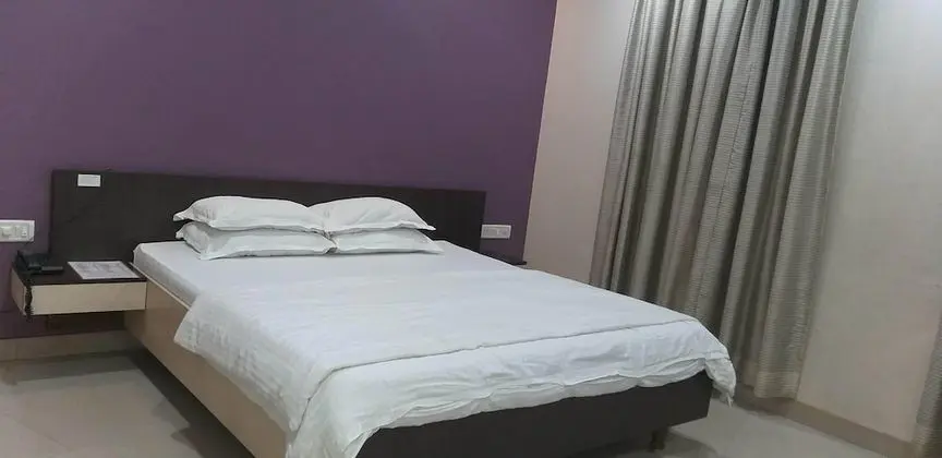 Superior Tek Büyük Yataklı Oda