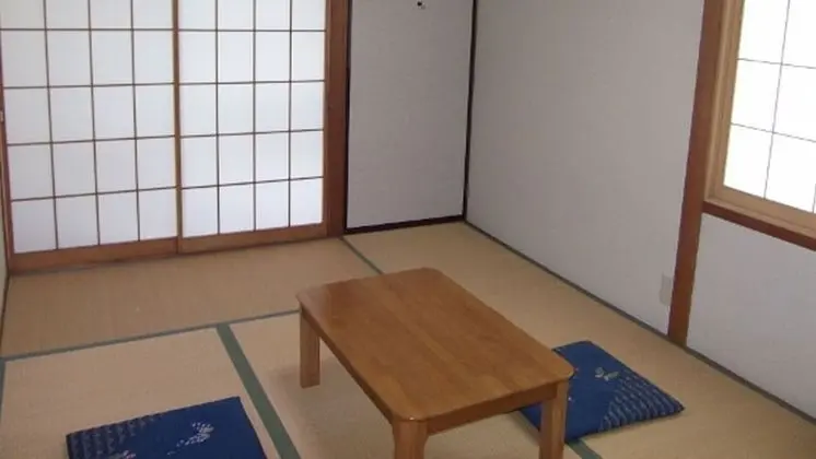 Traditional İki Ayrı Yataklı Oda (Japanese Style)